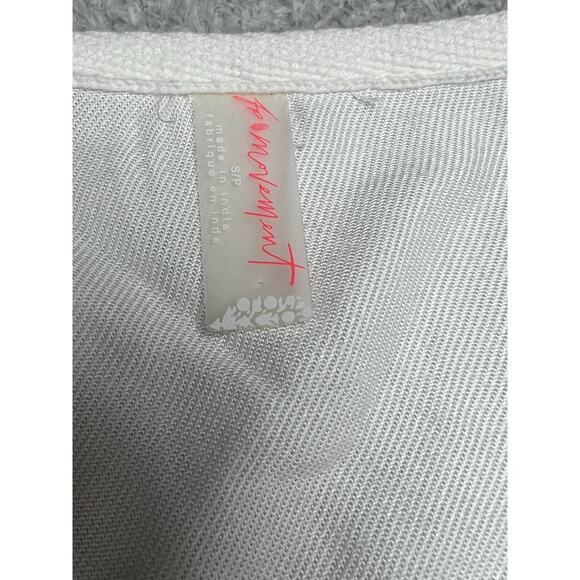 Free people movement hang time white vest‎ size small - Picture 6 of 12